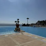 Un De Charme Vue & Piscine D'exception アパート