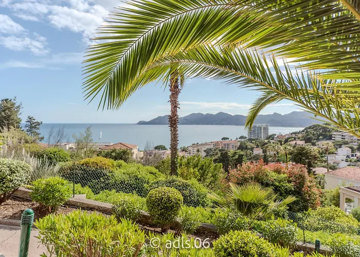 Un De Charme Vue & Piscine D'exception * Cannes