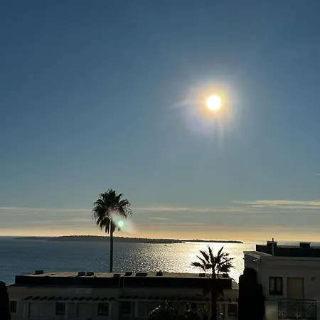 Un De Charme Vue Mer&piscine D'exception Appartement *