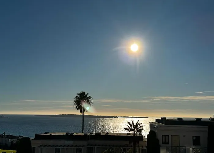 Un De Charme Vue & Piscine D'exception شقة *