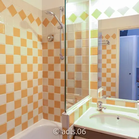 Un De Charme Vue & Piscine D'exception * 戛纳